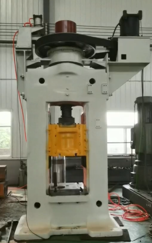 400噸摩擦壓力機(jī)改造 400噸摩擦壓力機(jī)改造